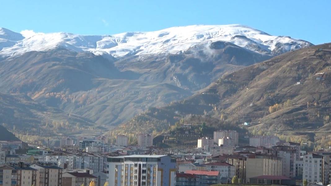 Doğu Anadolu beyaz örtüyle kaplandı: Manzarası Nuri Bilge Ceylan filmlerini aratmadı 3